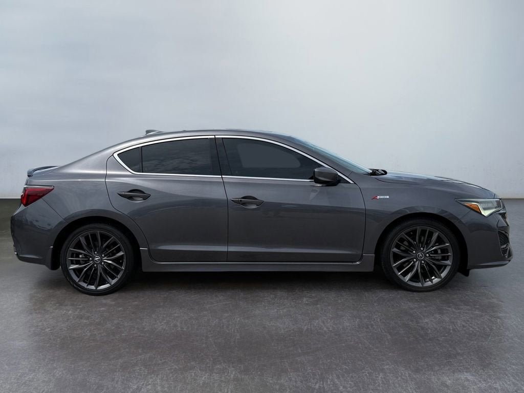 2019 Acura ILX w/Premium/A-Spec Pkg