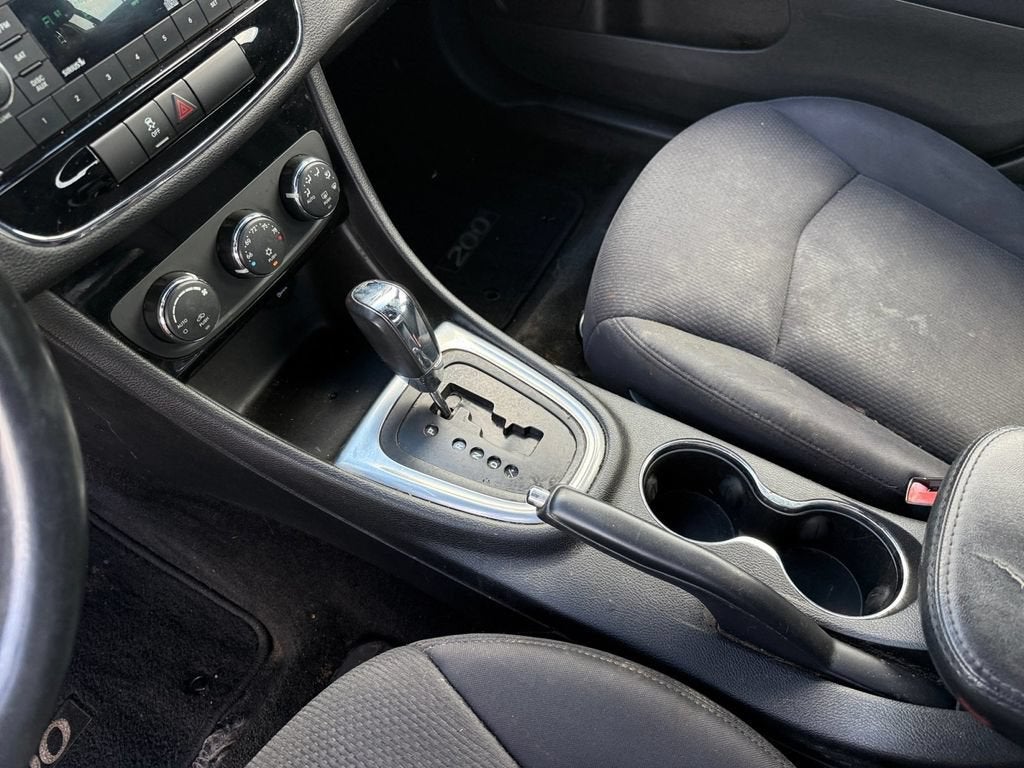 2014 Chrysler 200 Touring