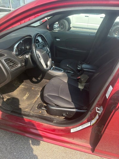 2014 Chrysler 200 Touring