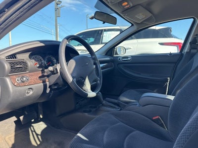 2004 Chrysler Sebring LXi