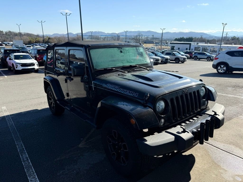 2017 Jeep Wrangler Unlimited Smoky Mountain
