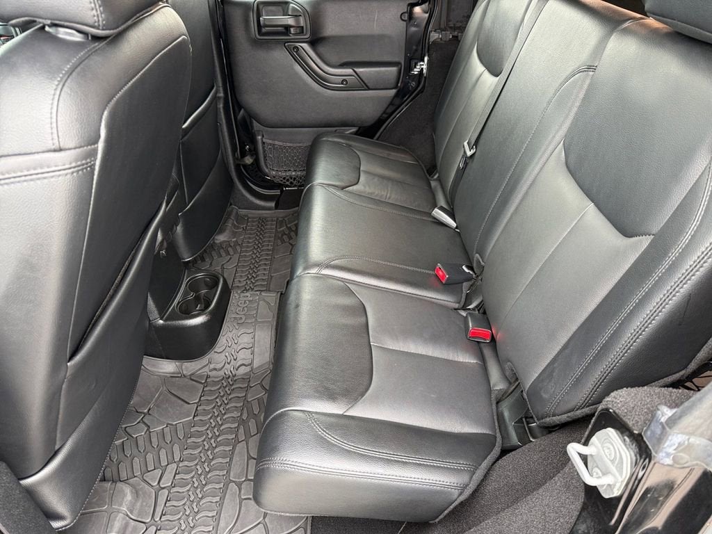 2017 Jeep Wrangler Unlimited Smoky Mountain