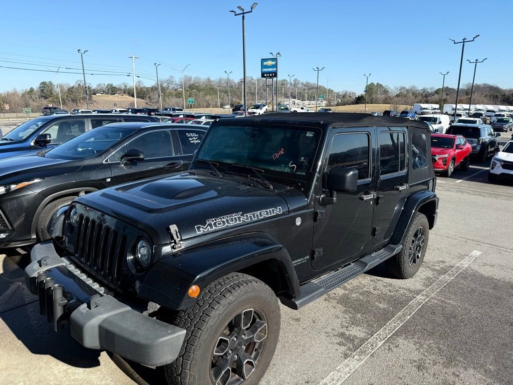 2017 Jeep Wrangler Unlimited Smoky Mountain
