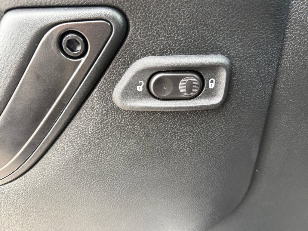 2017 Jeep Wrangler Unlimited Smoky Mountain