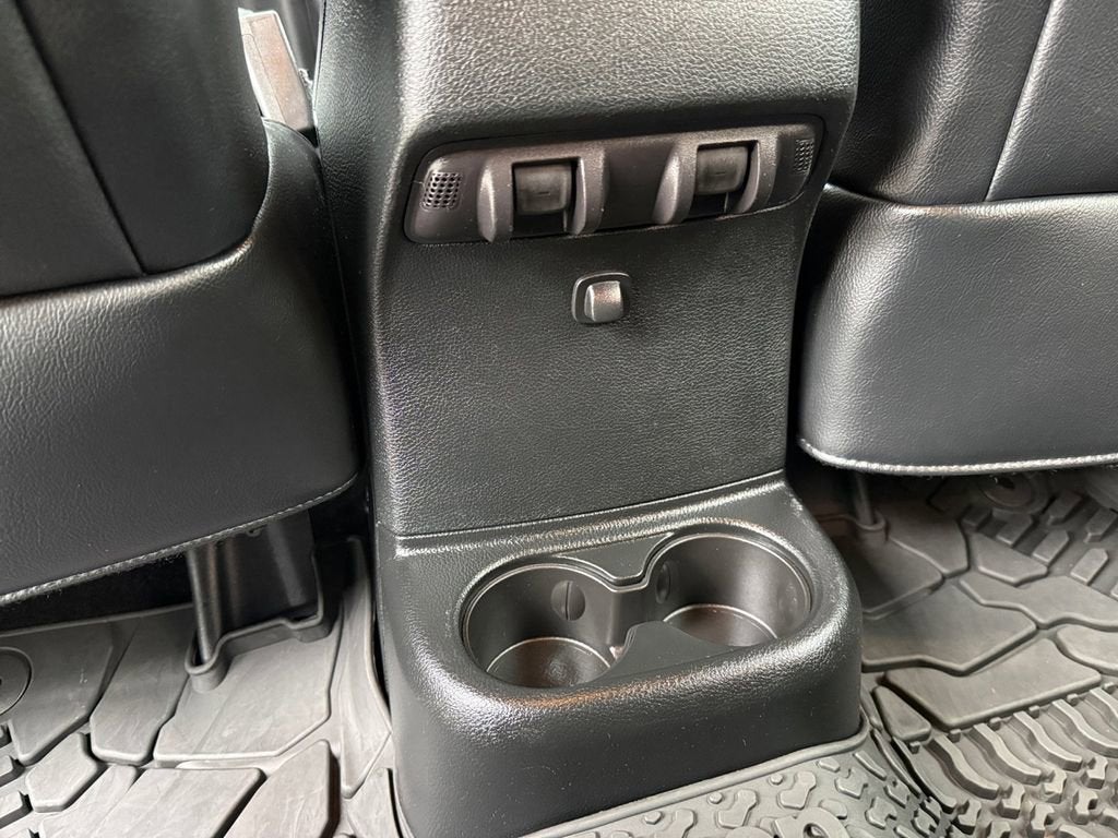 2017 Jeep Wrangler Unlimited Smoky Mountain