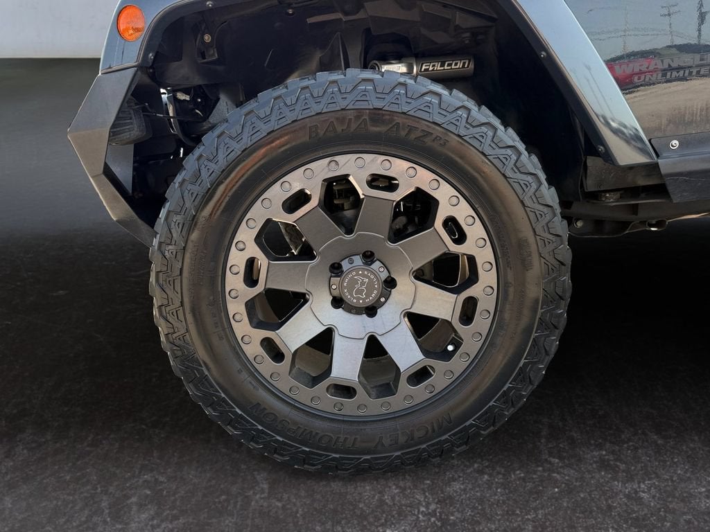 2017 Jeep Wrangler Unlimited Smoky Mountain