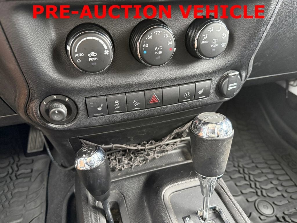 2014 Jeep Wrangler Unlimited Polar Edition