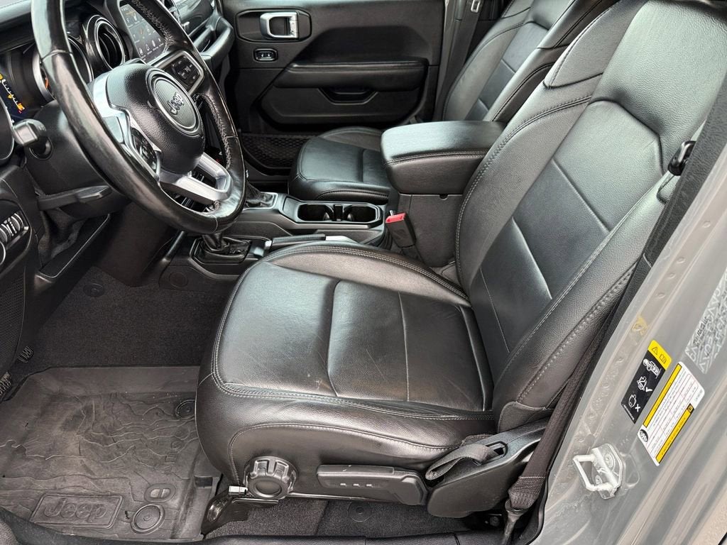 2020 Jeep Wrangler Unlimited Sahara Altitude