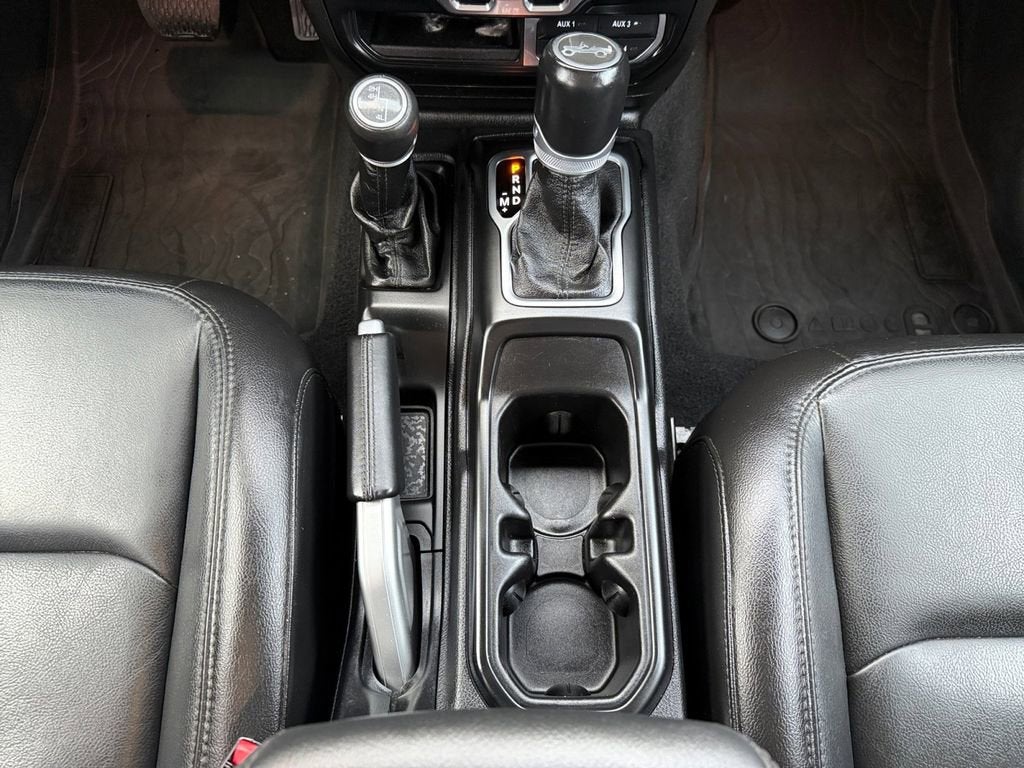 2020 Jeep Wrangler Unlimited Sahara Altitude