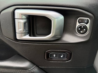 2020 Jeep Wrangler Unlimited Sahara Altitude