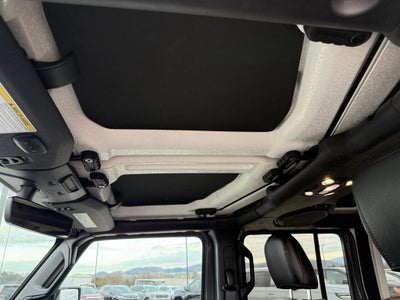 2020 Jeep Wrangler Unlimited Sahara Altitude