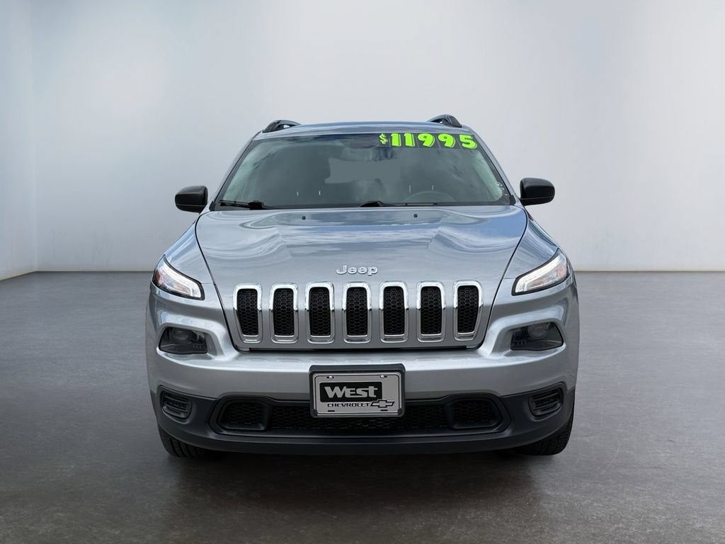 2016 Jeep Cherokee Sport