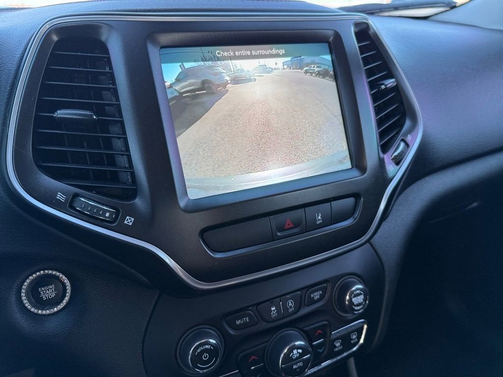 2022 Jeep Cherokee Trailhawk