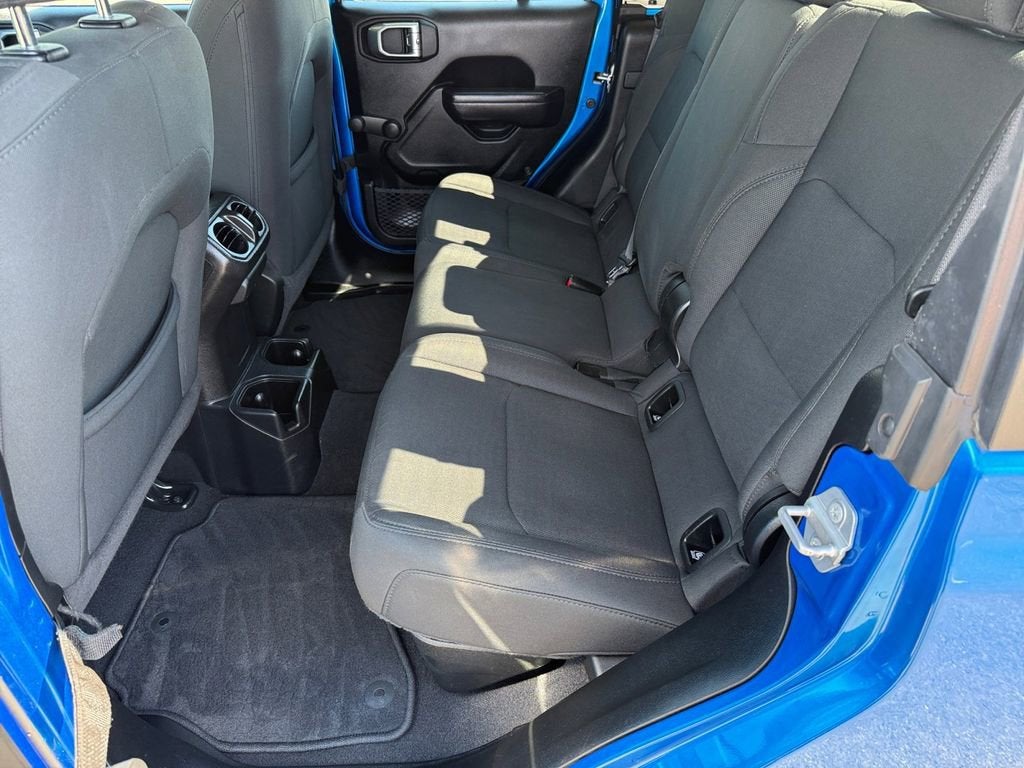 2021 Jeep Gladiator Sport