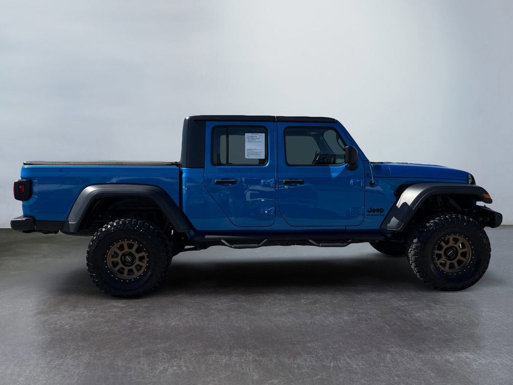 2021 Jeep Gladiator Sport photo 2