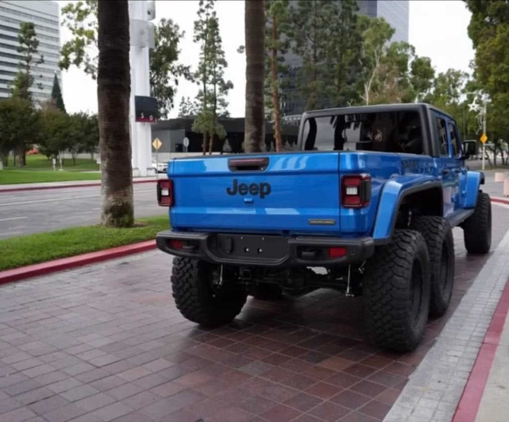 2021 Jeep Gladiator Freedom