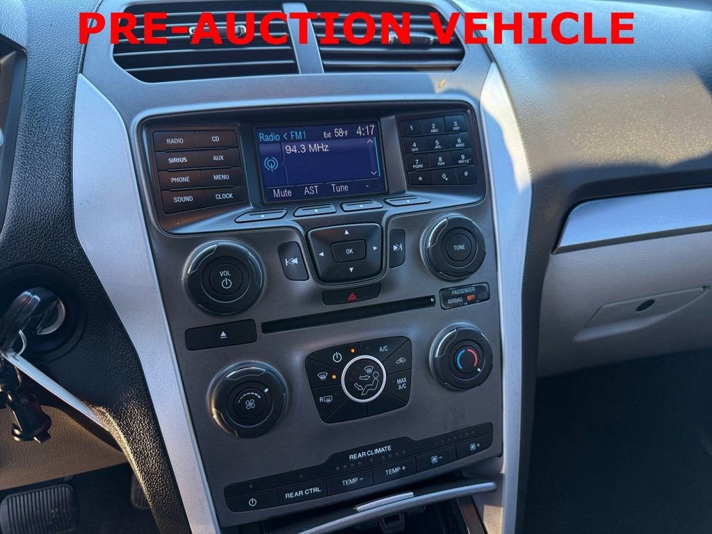 2013 Ford Explorer Base