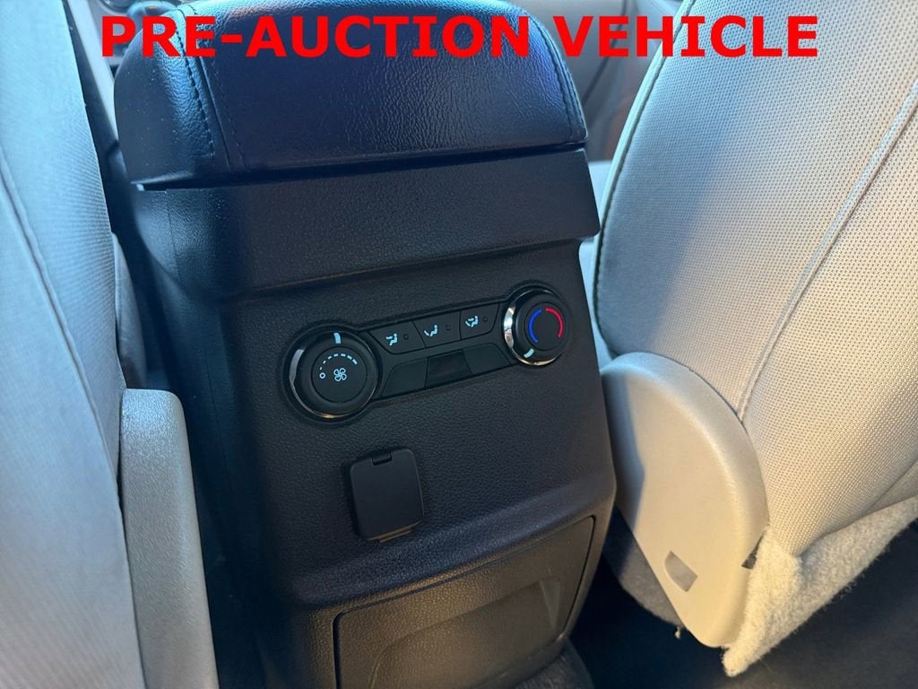 2013 Ford Explorer Base