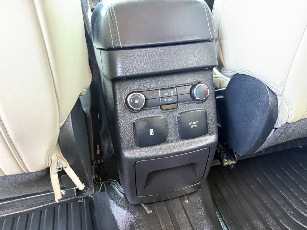 2019 Ford Explorer Platinum