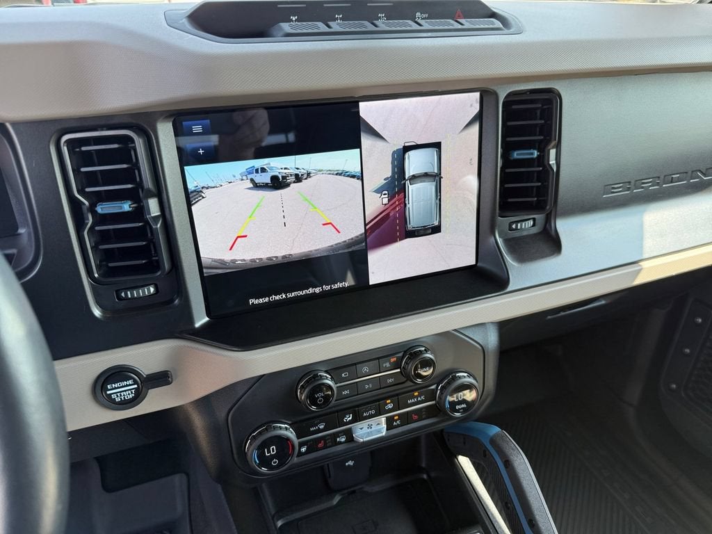 2023 Ford Bronco Base
