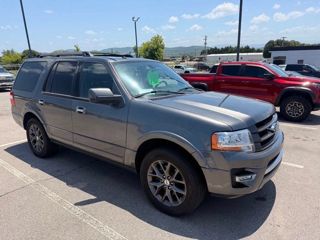 2017 Ford Expedition Limited's photo