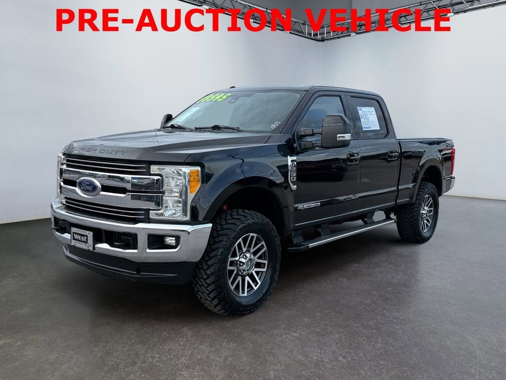 2017 Ford Super Duty F-250 SRW Lariat
