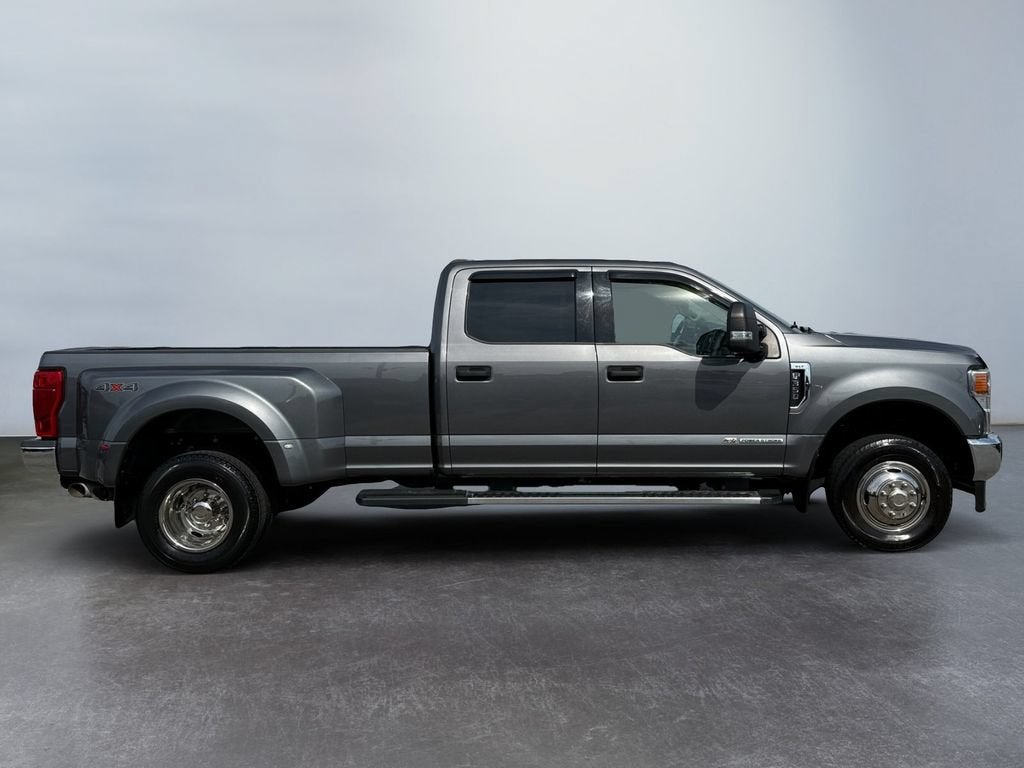 2022 Ford Super Duty F-350 DRW XL