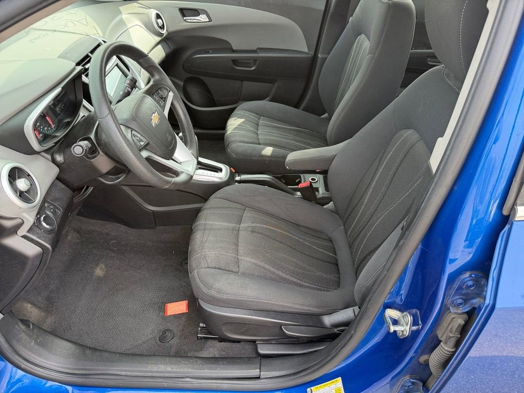 2017 Chevrolet Sonic LT