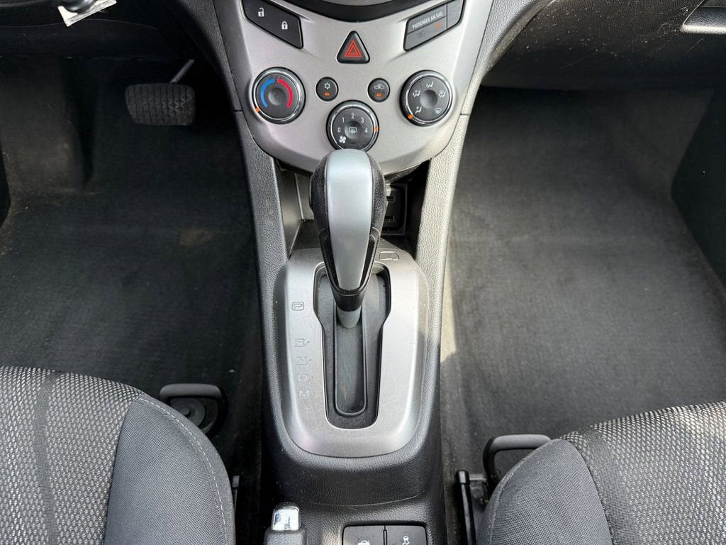 2017 Chevrolet Sonic LT