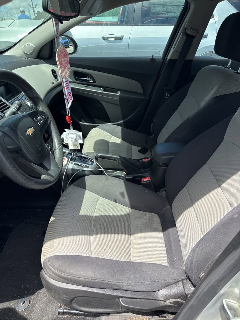 2015 Chevrolet Cruze LS