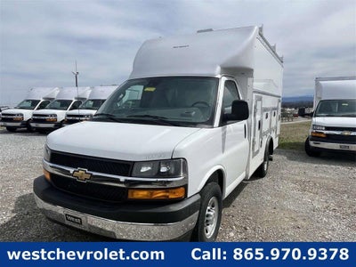 2025 Chevrolet Express Cutaway 3500 1WT