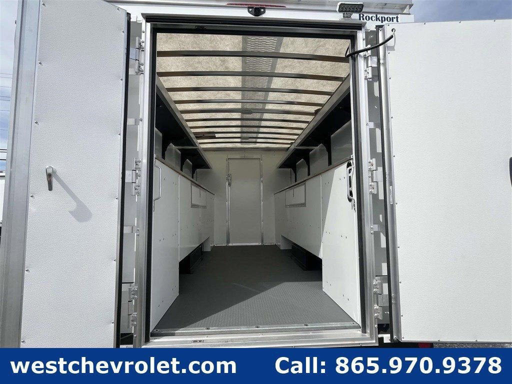 2025 Chevrolet Express Cutaway 3500 1WT