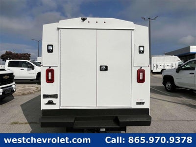 2025 Chevrolet Express Cutaway 3500 1WT