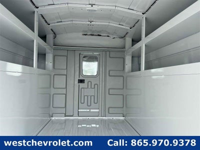 2025 Chevrolet Express Cutaway 3500 1WT