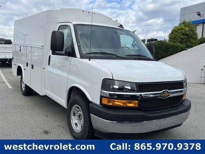 2025 Chevrolet Express Cutaway 3500 1WT