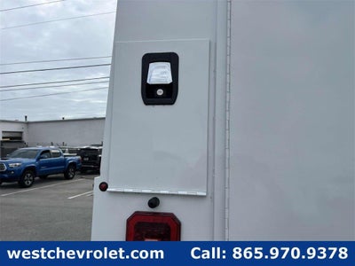 2025 Chevrolet Express Cutaway 3500 1WT