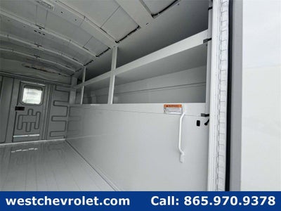 2025 Chevrolet Express Cutaway 3500 1WT