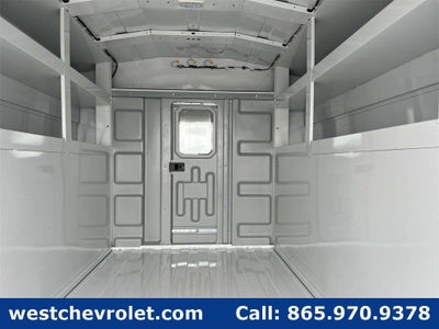 2025 Chevrolet Express Cutaway 3500 1WT