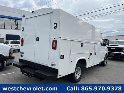 2025 Chevrolet Express Cutaway 3500 1WT