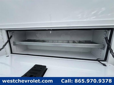 2025 Chevrolet Express Cutaway 3500 1WT