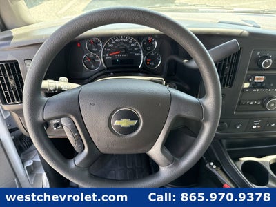 2025 Chevrolet Express Cutaway 3500 1WT