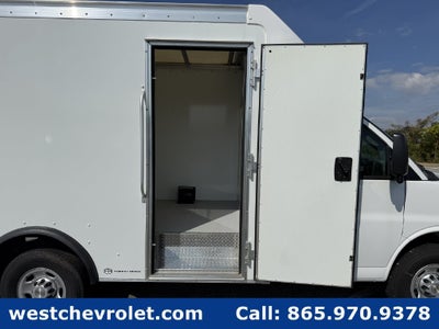 2026 Chevrolet Express Cutaway 3500 1WT