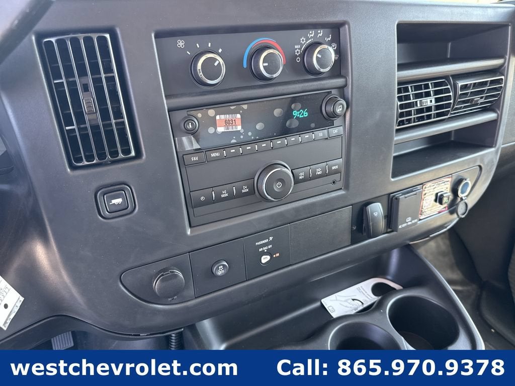 2026 Chevrolet Express Cutaway 3500 1WT
