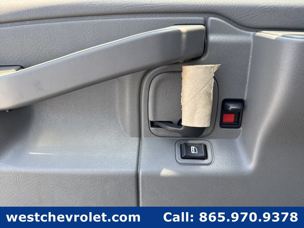 2026 Chevrolet Express Cutaway 3500 1WT