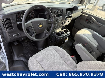2026 Chevrolet Express Cutaway 3500 1WT