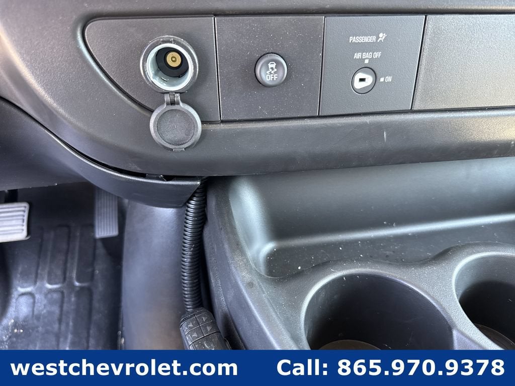 2026 Chevrolet Express Cutaway 3500 1WT