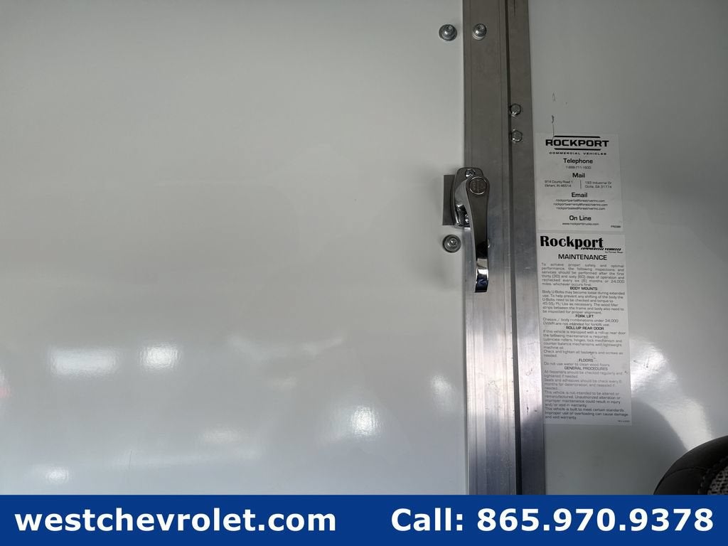 2026 Chevrolet Express Cutaway 3500 1WT
