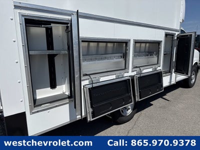 2026 Chevrolet Express Cutaway 3500 1WT