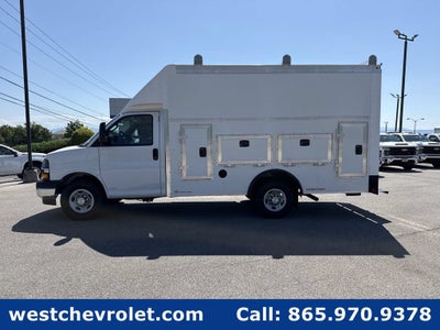 2026 Chevrolet Express Cutaway 3500 1WT