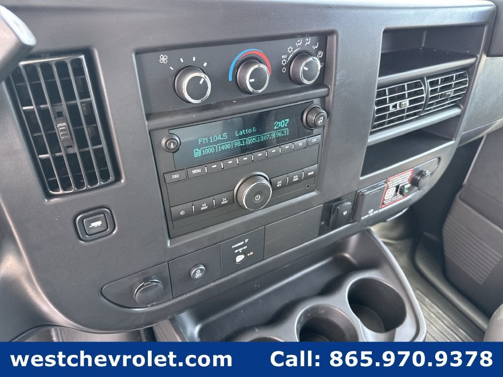 2026 Chevrolet Express Cutaway 3500 1WT